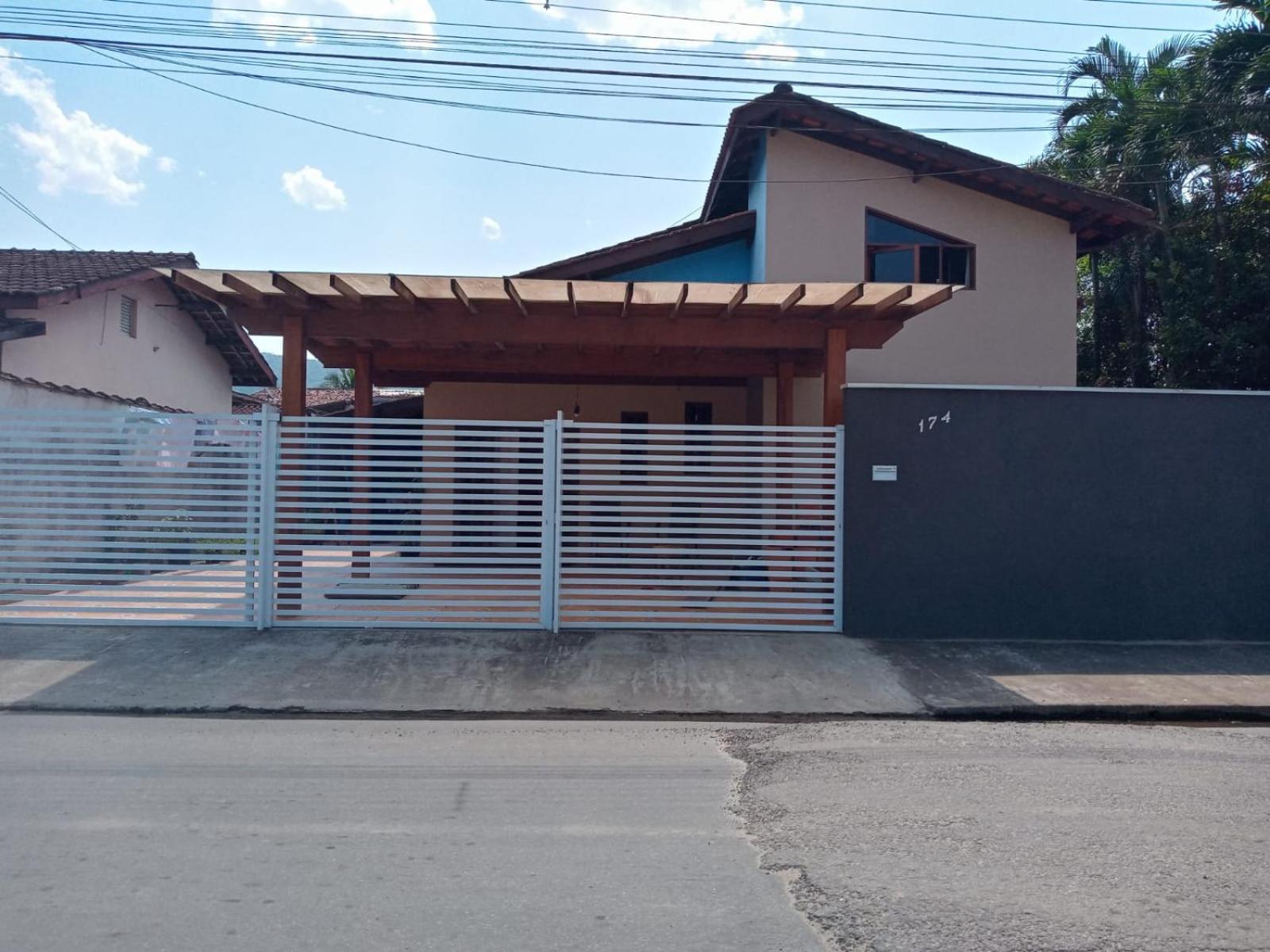 Casa Estilo Minimalista Em Ubatuba Villa Kültér fotó